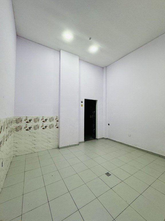 30 m<sup>2</sup> obyekt satılır, Nizami m.-7