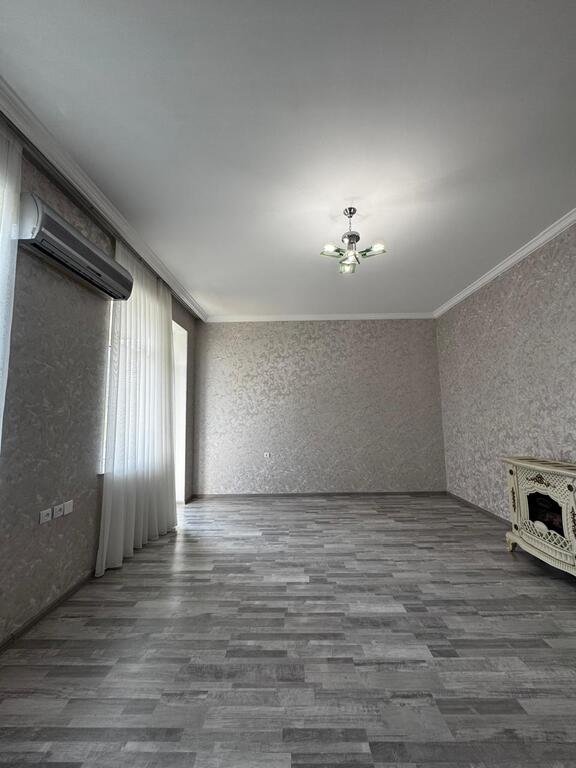 Satılır 2 otaqlı köhnə tikili, 45 m², Bakıxanov (Razin)-7