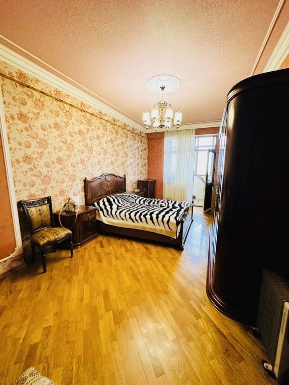 Satılır 3 otaqlı yeni tikili, 125 m², Neftçilər m.-3