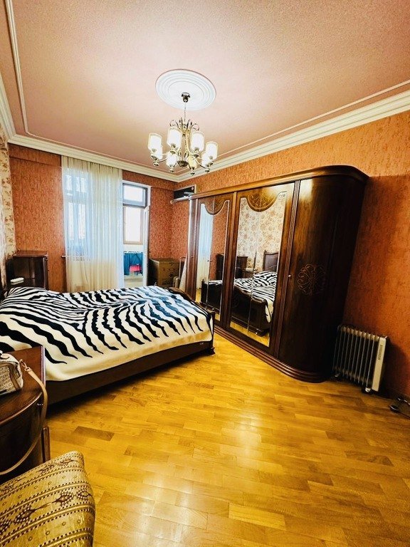 Satılır 3 otaqlı yeni tikili, 125 m², Neftçilər m.-10