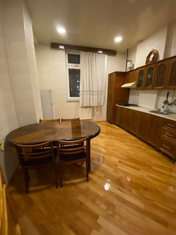 Kirayə verilir 2 otaqlı yeni tikili, 70 m², Memar Əcəmi m.-1