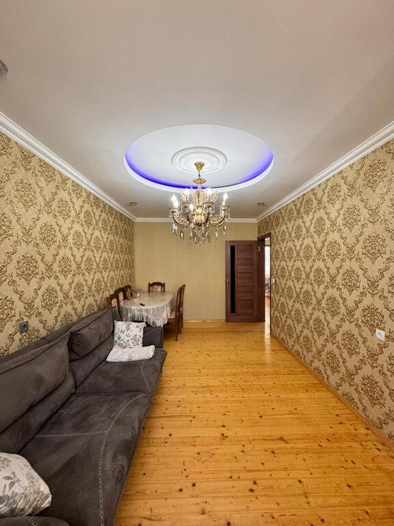 Satılır 3 otaqlı köhnə tikili, 75 m², Həzi Aslanov m.-2