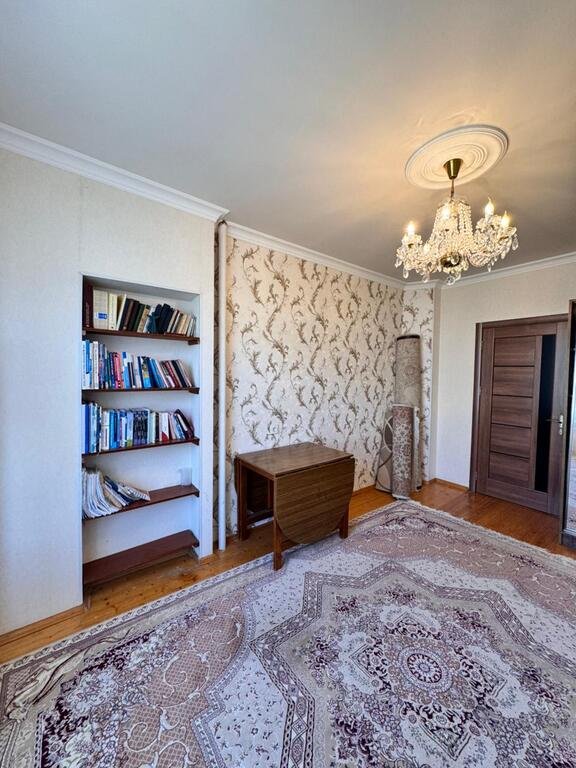 Satılır 3 otaqlı köhnə tikili, 75 m², Həzi Aslanov m.-10