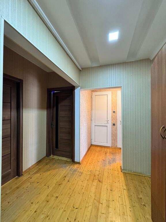 Satılır 3 otaqlı köhnə tikili, 75 m², Həzi Aslanov m.-17