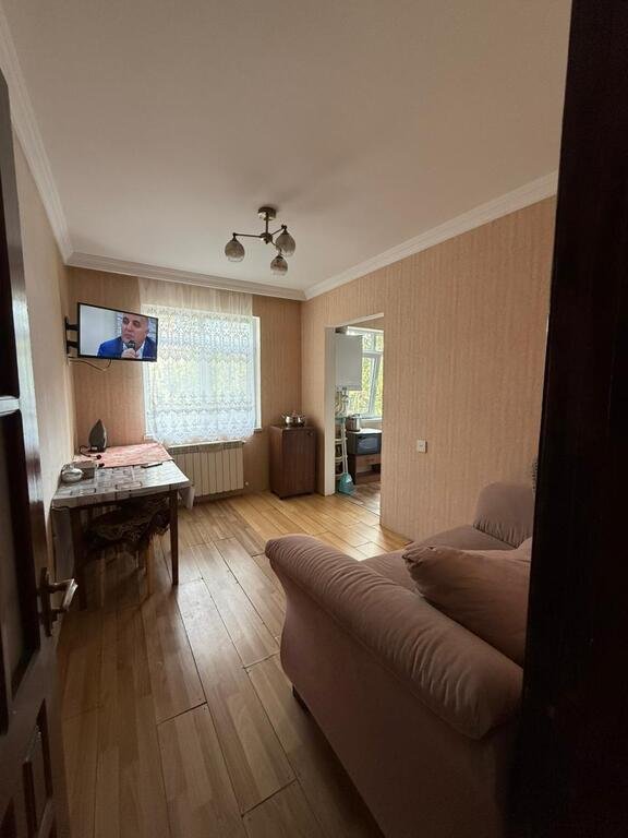 Satılır 4 otaqlı köhnə tikili, 95 m², Xalqlar dostluğu m.-9