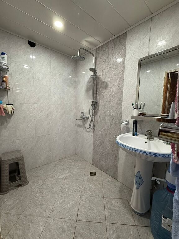 Satılır 4 otaqlı köhnə tikili, 95 m², Xalqlar dostluğu m.-14