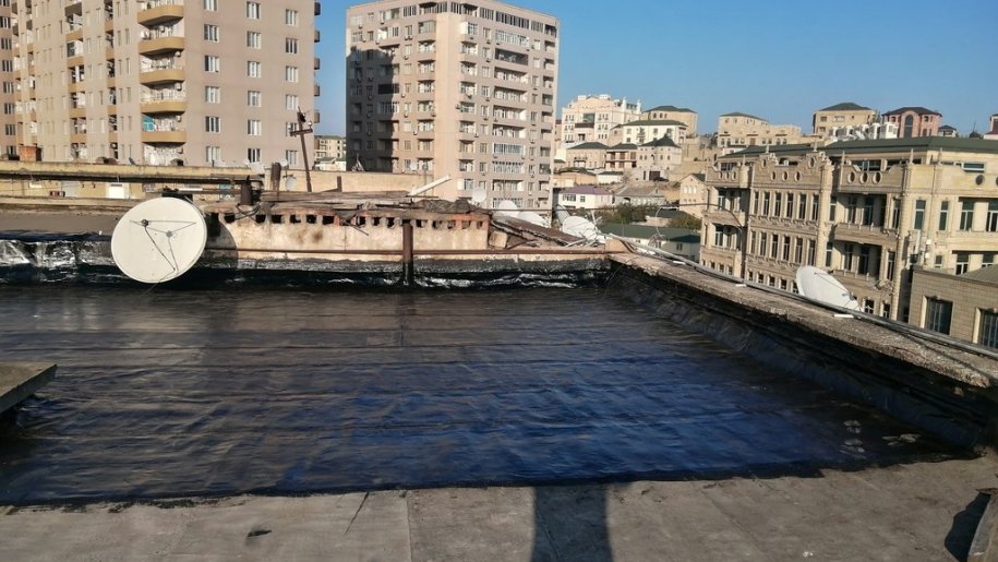 Satılır 2 otaqlı köhnə tikili, 60 m², Badamdar-13