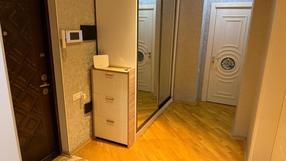 Kirayə verilir 4 otaqlı yeni tikili, 115 m², Nəsimi m.-12