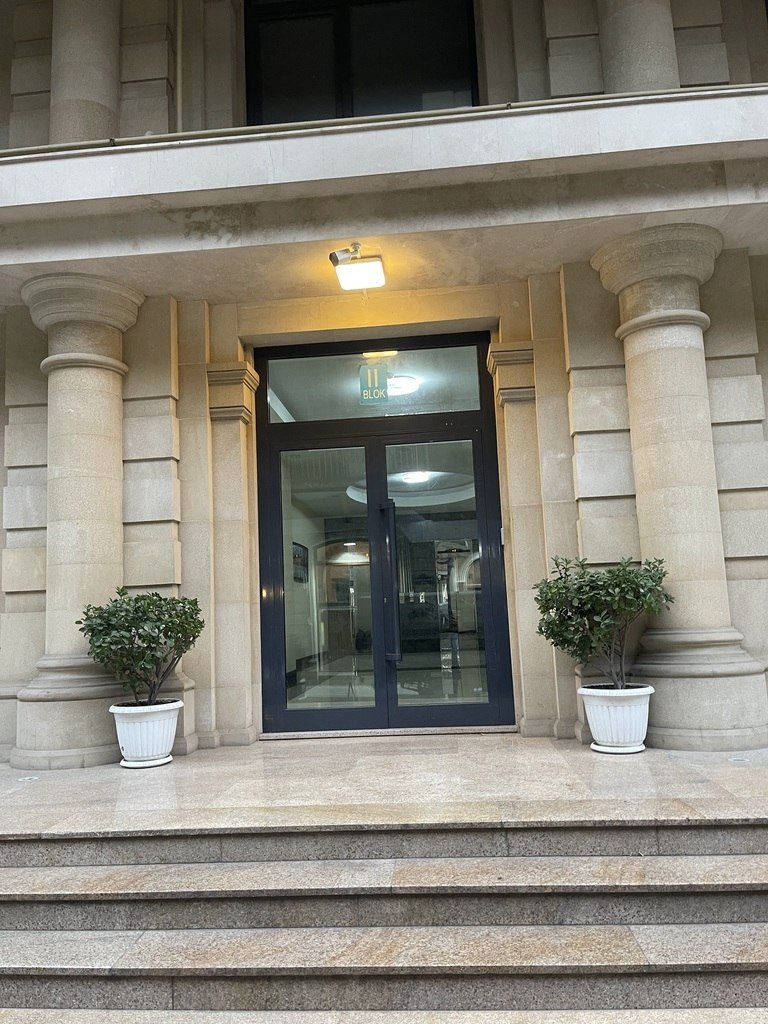 Satılır 3 otaqlı yeni tikili, 152 m², Sahil m.-4