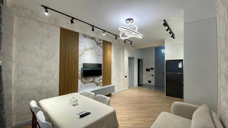 Kirayə verilir 3 otaqlı yeni tikili, 86 m², Elmlər Akademiyası m.-6