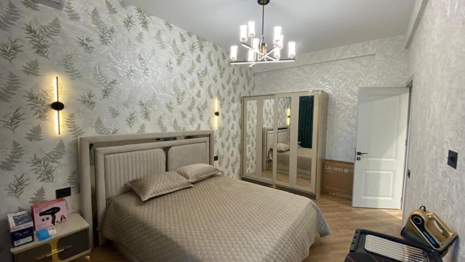 Kirayə verilir 3 otaqlı yeni tikili, 86 m², Elmlər Akademiyası m.-14