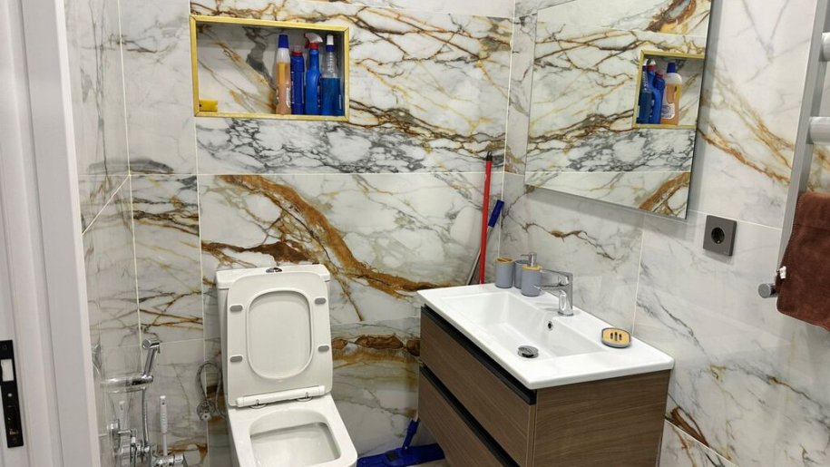 Satılır 2 otaqlı yeni tikili, 72 m², İnşaatçılar m.-5