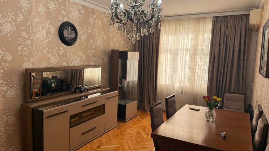 Satılır 2 otaqlı köhnə tikili, 65 m², Həzi Aslanov m.-4