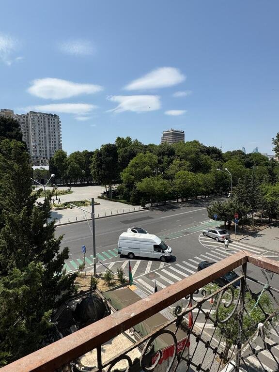 Kirayə verilir 1 otaqlı köhnə tikili, 38 m², 28 May m.-3