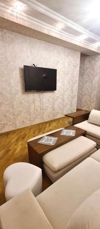 Kirayə verilir 2 otaqlı yeni tikili, 70 m², Badamdar-4