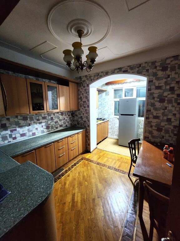 Kirayə verilir 4 otaqlı köhnə tikili, 100 m², Nəriman Nərimanov m.-3