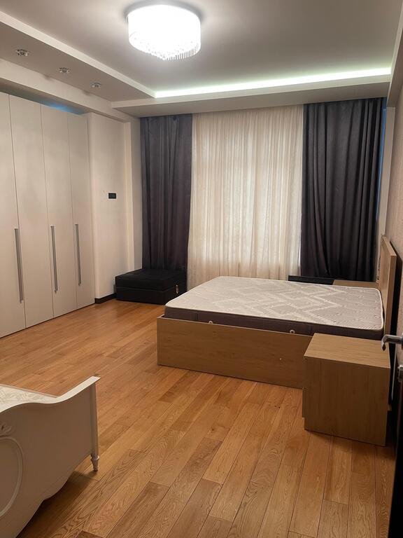 Kirayə verilir 3 otaqlı yeni tikili, 128 m², Xətai m.-5