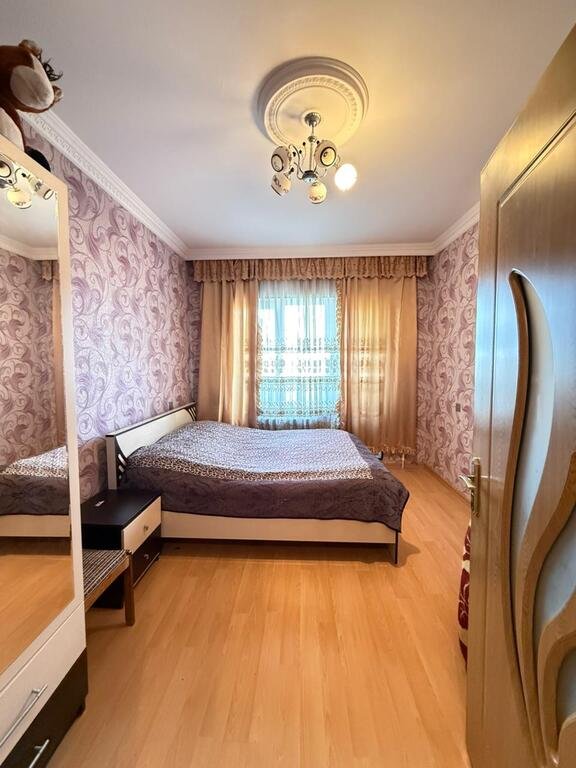 Satılır 2 otaqlı köhnə tikili, 60 m², Həzi Aslanov m.-7
