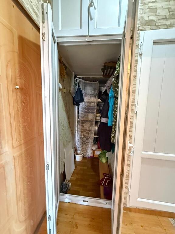 Satılır 2 otaqlı köhnə tikili, 60 m², Həzi Aslanov m.-15