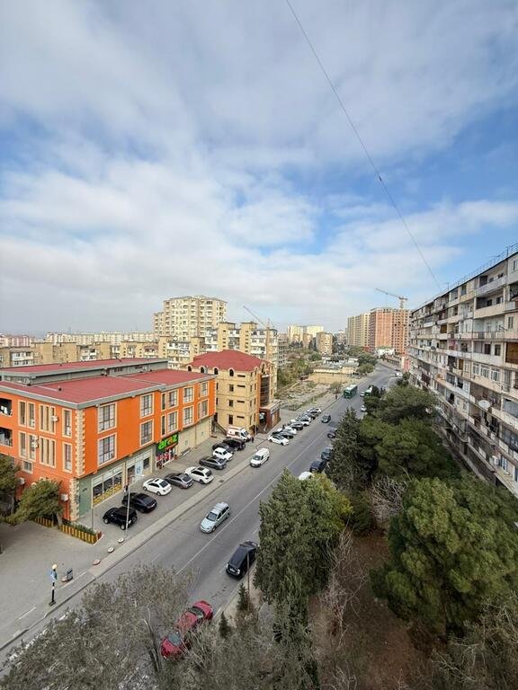 Satılır 2 otaqlı köhnə tikili, 60 m², Həzi Aslanov m.-21