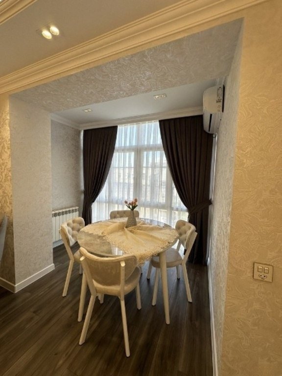 Kirayə verilir 3 otaqlı yeni tikili, 120 m², Sahil m.-3