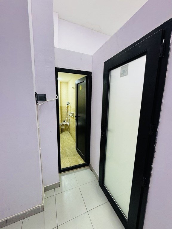 30 m<sup>2</sup> obyekt satılır, Nizami m.-8