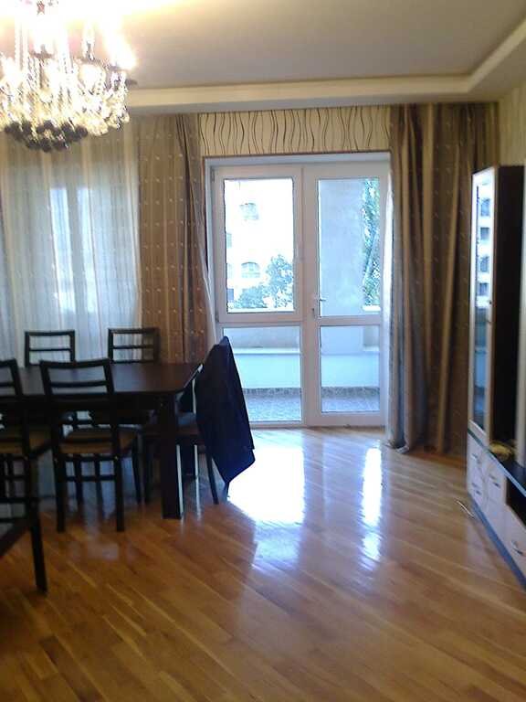 Kirayə verilir 2 otaqlı köhnə tikili, 64 m², İçərişəhər m.-3
