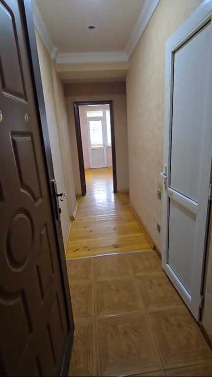 Satılır 2 otaqlı yeni tikili, 50 m², İnşaatçılar m.-1