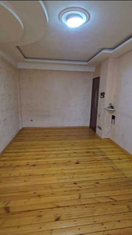 Satılır 2 otaqlı yeni tikili, 50 m², İnşaatçılar m.-3