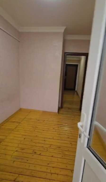 Satılır 2 otaqlı yeni tikili, 50 m², İnşaatçılar m.-8