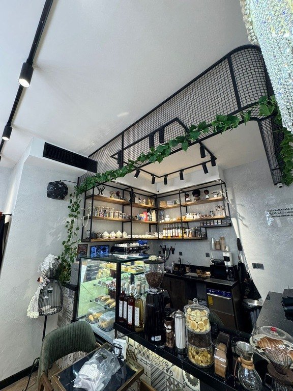 40 m<sup>2</sup> obyekt satılır, Elmlər Akademiyası m.-8