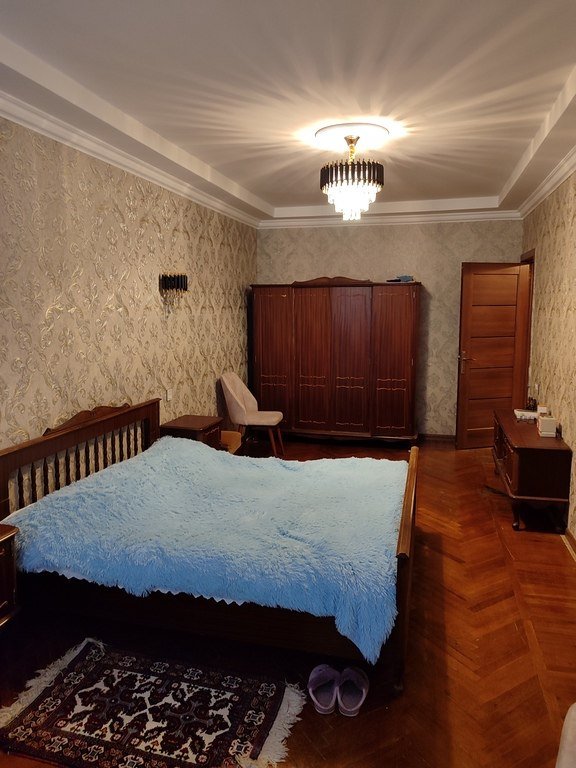 Satılır 3 otaqlı köhnə tikili, 80 m², Gəncə-9