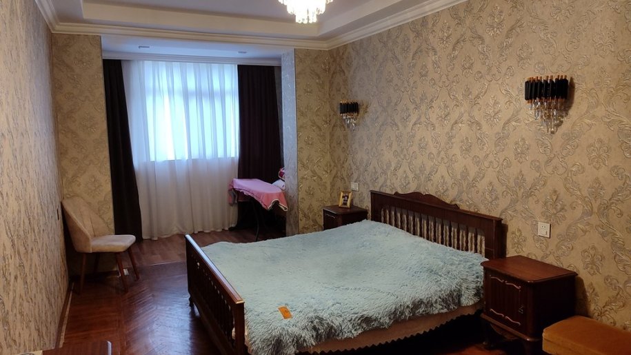 Satılır 3 otaqlı köhnə tikili, 80 m², Gəncə-10