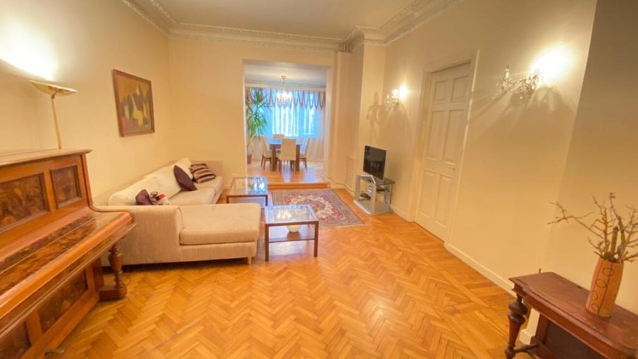 Kirayə verilir 3 otaqlı köhnə tikili, 110 m², Sahil m.-5