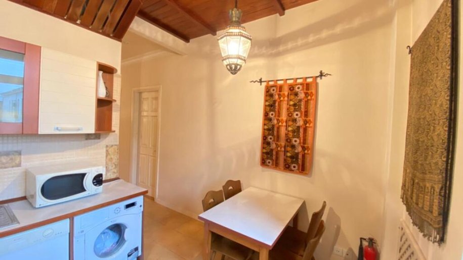 Kirayə verilir 3 otaqlı köhnə tikili, 110 m², Sahil m.-9