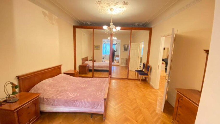 Kirayə verilir 3 otaqlı köhnə tikili, 110 m², Sahil m.-11