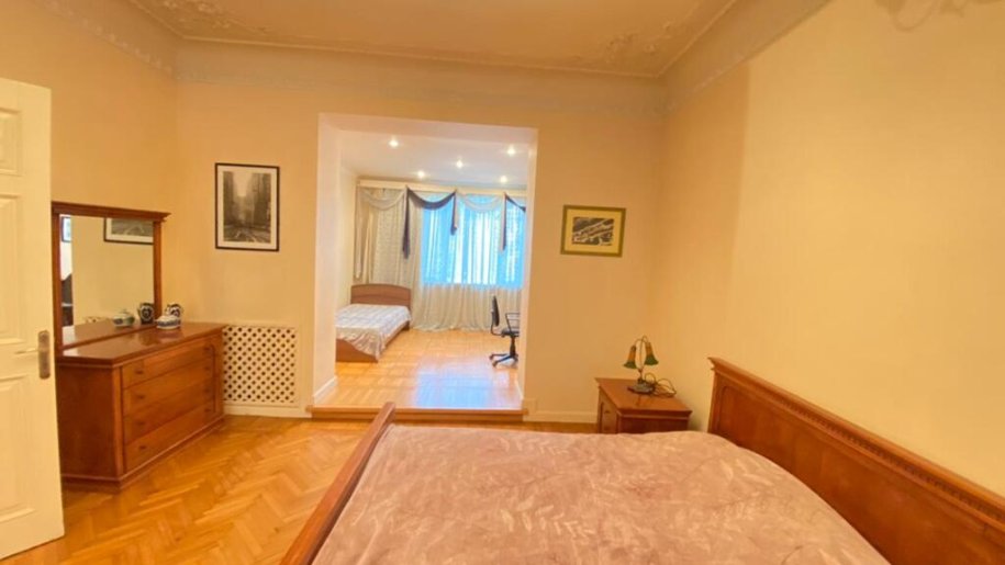 Kirayə verilir 3 otaqlı köhnə tikili, 110 m², Sahil m.-12