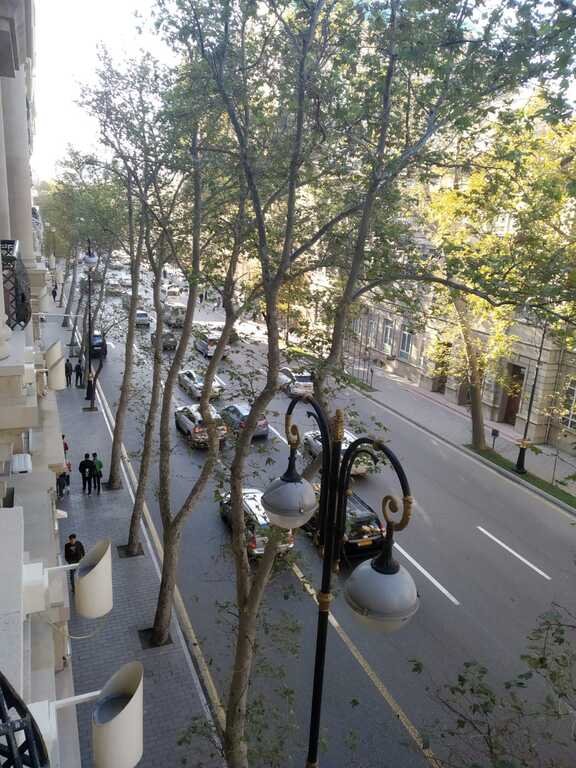 Kirayə verilir 3 otaqlı köhnə tikili, 110 m², Sahil m.-19