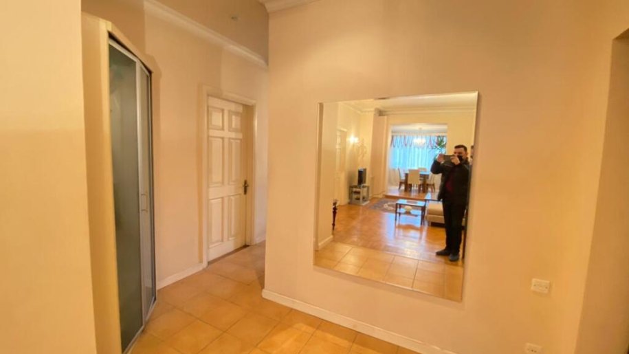 Kirayə verilir 3 otaqlı köhnə tikili, 110 m², Sahil m.-24