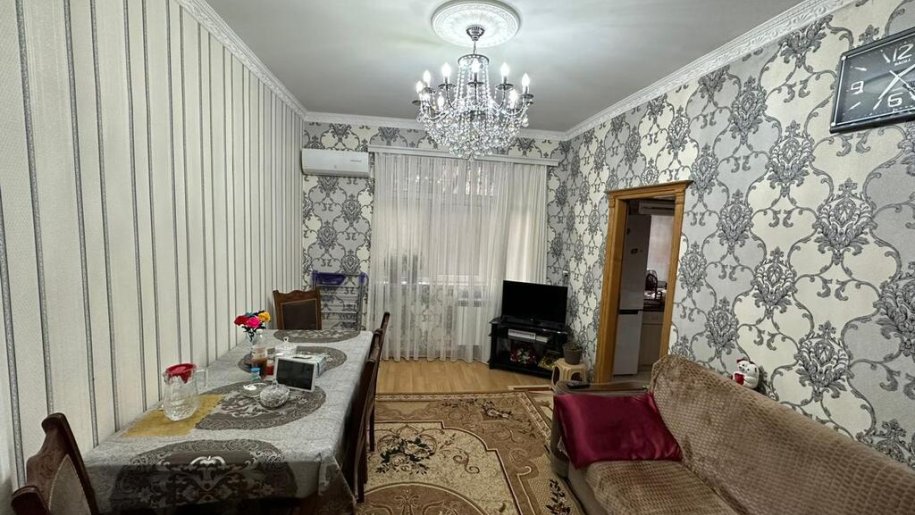 Satılır 2 otaqlı köhnə tikili, 58 m², Memar Əcəmi m.-1