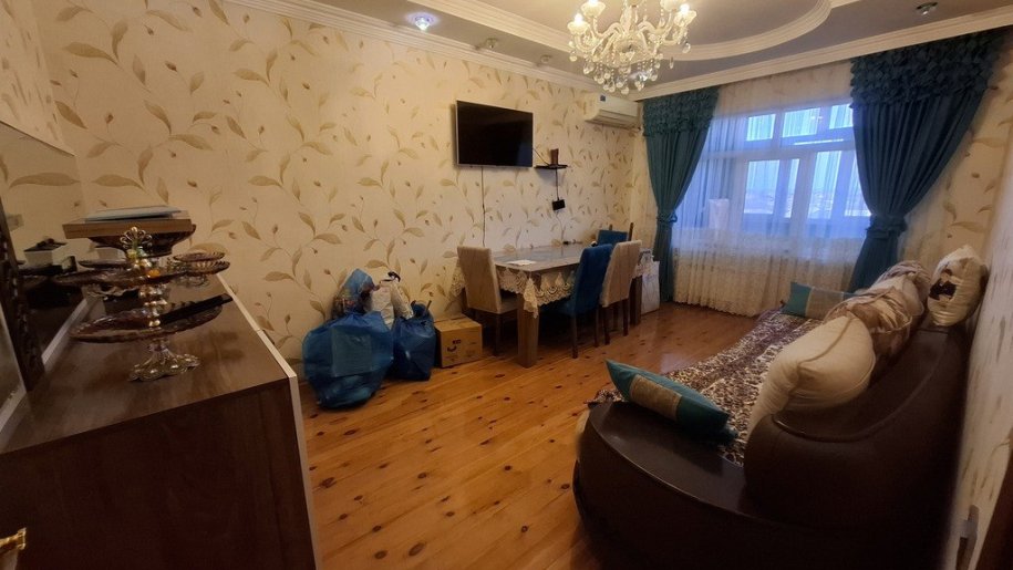 Satılır 3 otaqlı köhnə tikili, 70 m², Hövsan-1