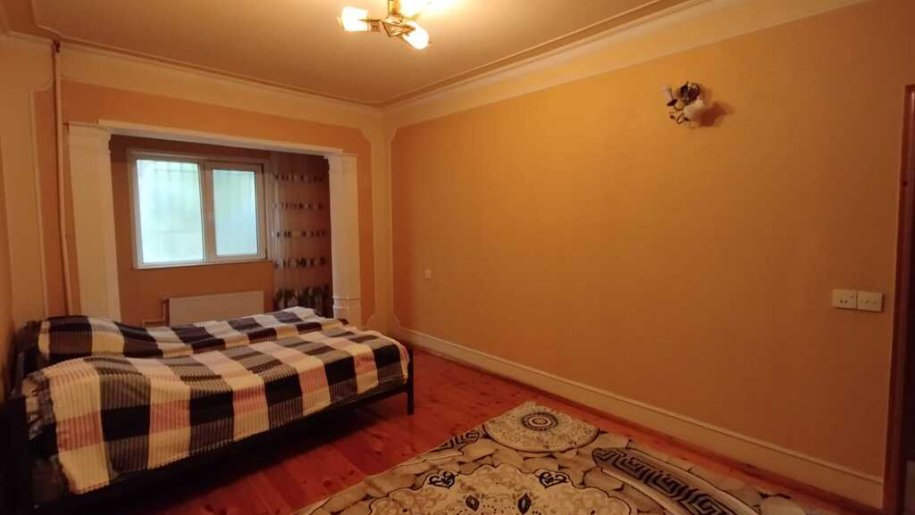 Kirayə verilir 4 otaqlı köhnə tikili, 110 m², İnşaatçılar m.-4