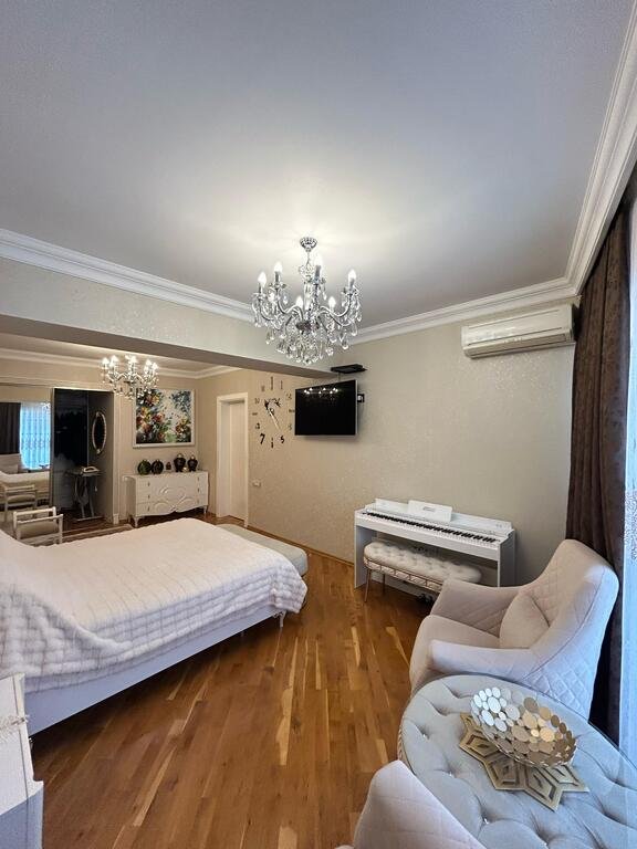 Satılır 4 otaqlı yeni tikili, 170 m², Elmlər Akademiyası m.-10