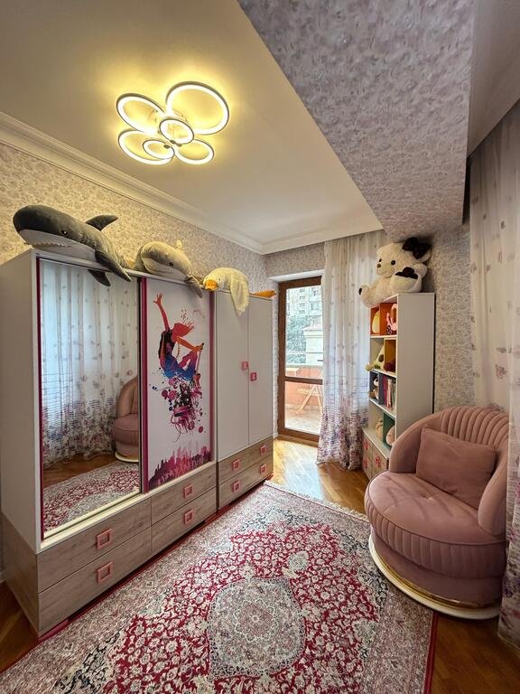 Satılır 4 otaqlı yeni tikili, 170 m², Elmlər Akademiyası m.-16