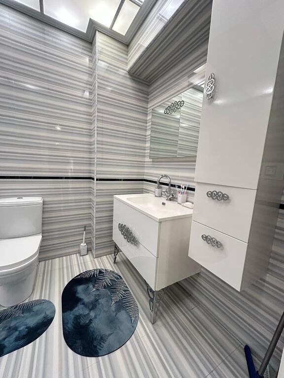 Satılır 4 otaqlı yeni tikili, 170 m², Elmlər Akademiyası m.-23