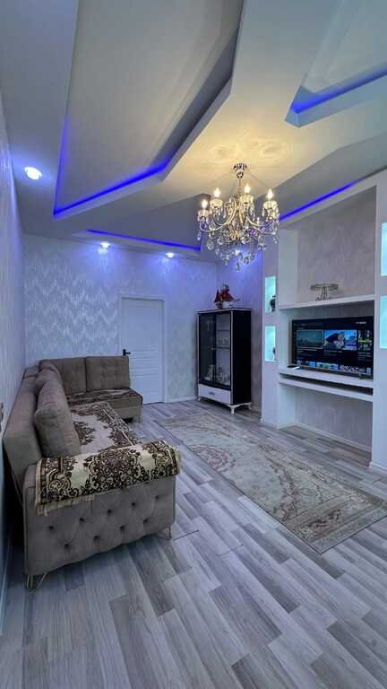 Satılır 2 otaqlı yeni tikili, 60 m², İnşaatçılar m.-3