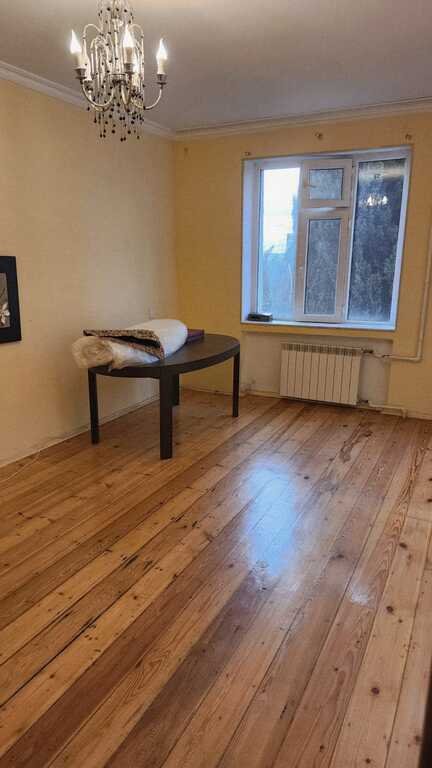 Satılır 3 otaqlı köhnə tikili, 80 m², Xalqlar dostluğu m.-1
