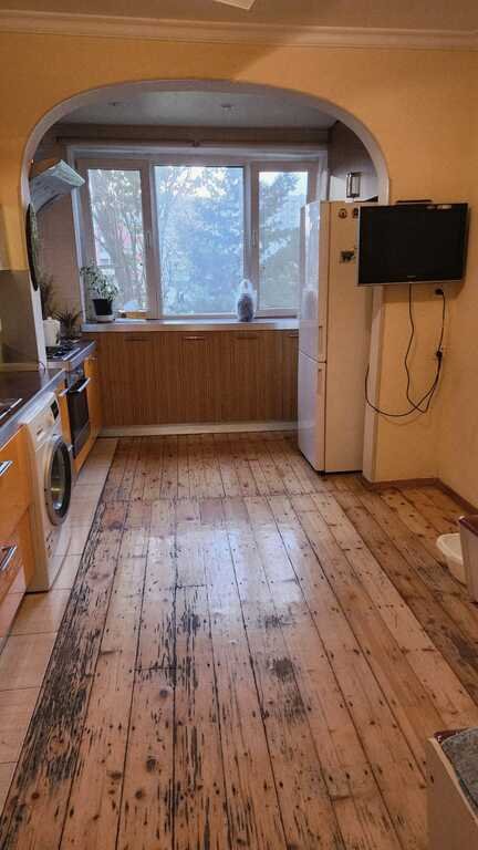 Satılır 3 otaqlı köhnə tikili, 80 m², Xalqlar dostluğu m.-11