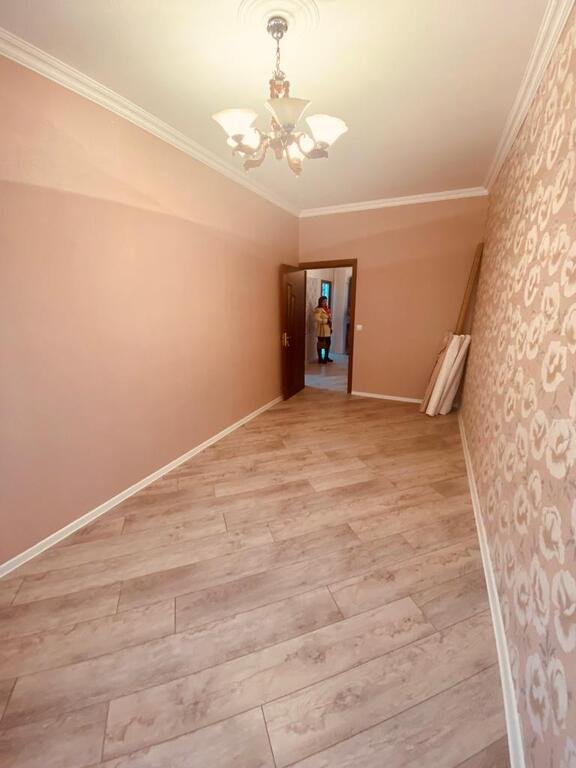 Satılır 2 otaqlı köhnə tikili, 45 m², Memar Əcəmi m.-4