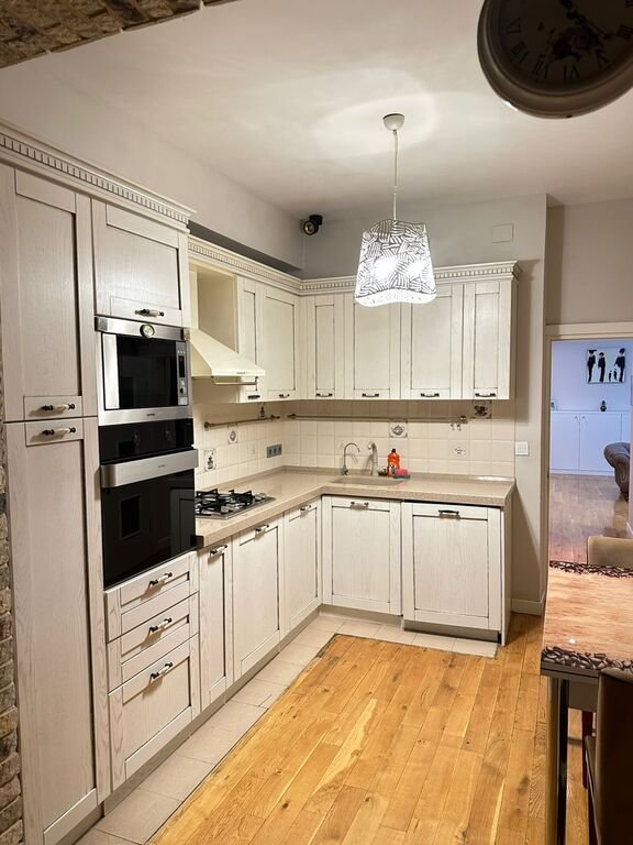 Kirayə verilir 2 otaqlı yeni tikili, 100 m², 28 May m.-8